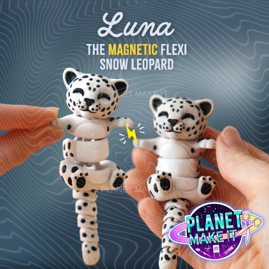 Luna The Snow Leopard - Keychain/Fidget